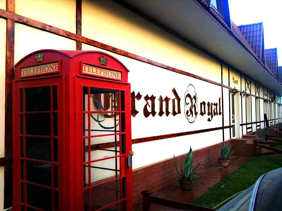 Hotel Grand Royal Jizzax Kültér fotó
